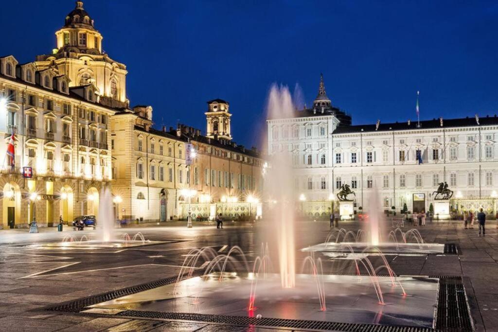 Centralissimo Grazioso Monolocale Турин Екстер'єр фото